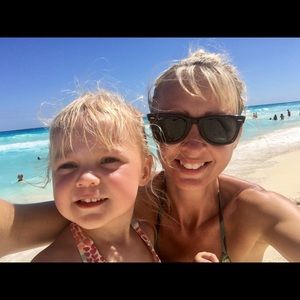 Meet your Posher, Wendy